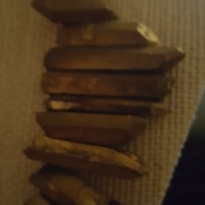 20 inches of pyrate necklace